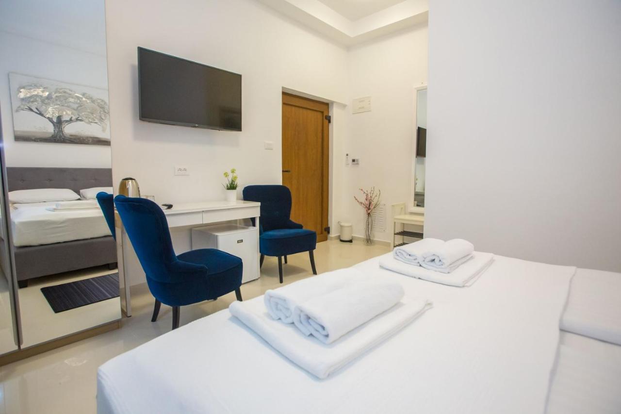 Holiday Home Camellia Poreč Eksteriør billede
