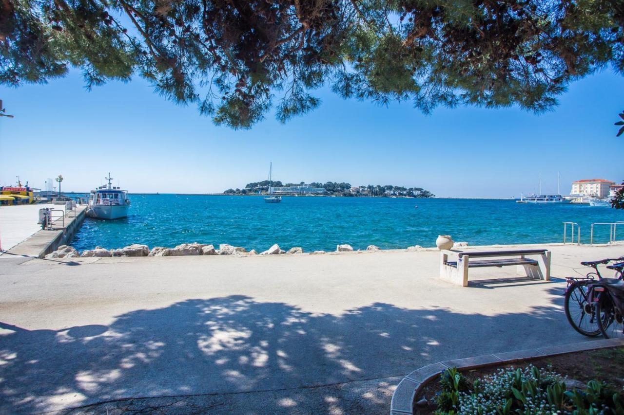 Holiday Home Camellia Poreč Eksteriør billede