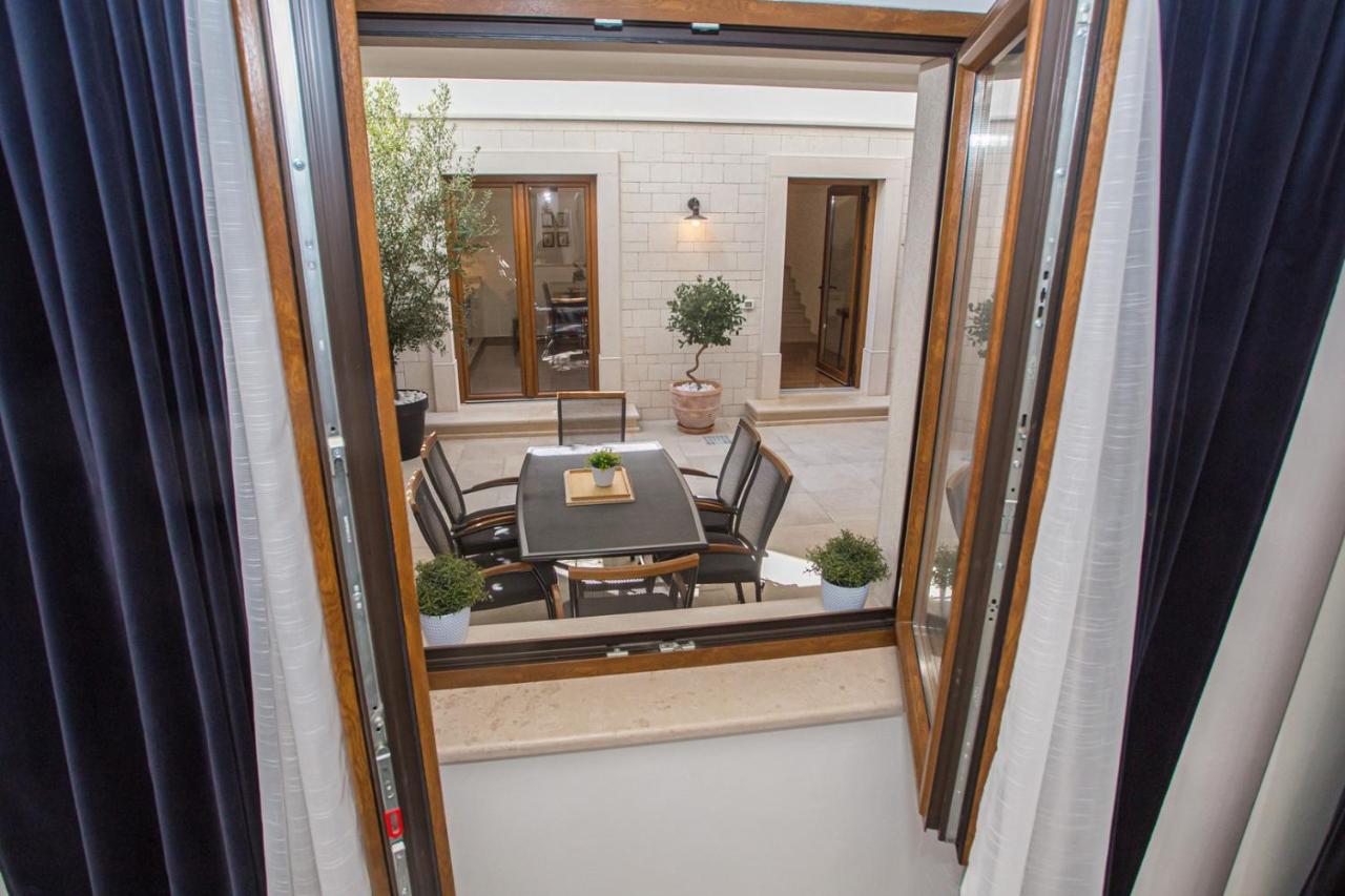 Holiday Home Camellia Poreč Eksteriør billede
